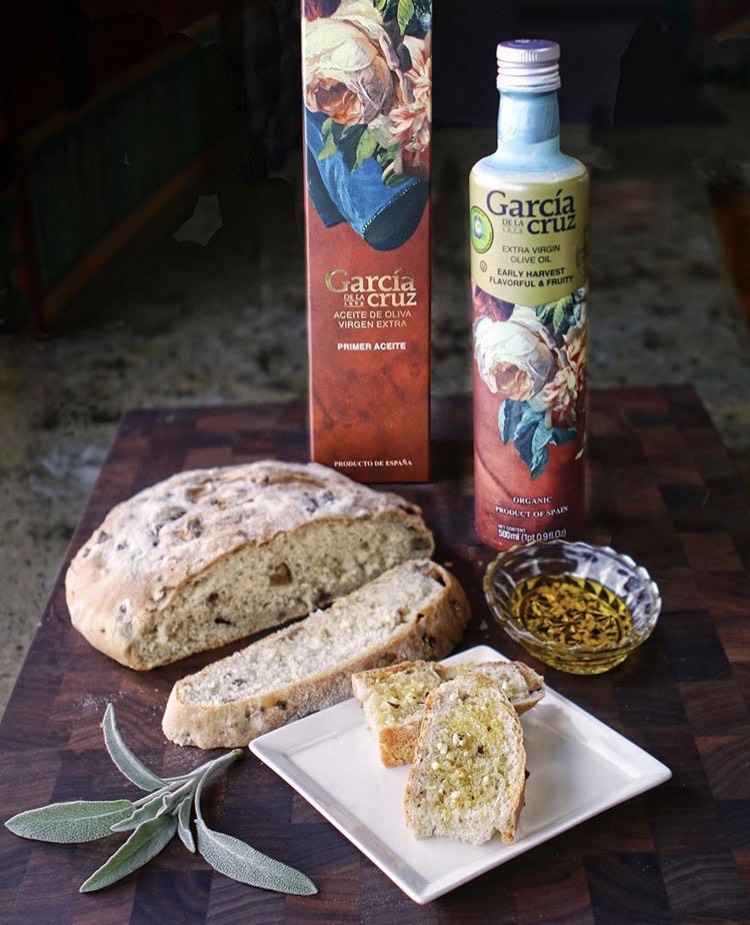 Chestnut, Shallot & Sage Bread With Evoo Sage Dip