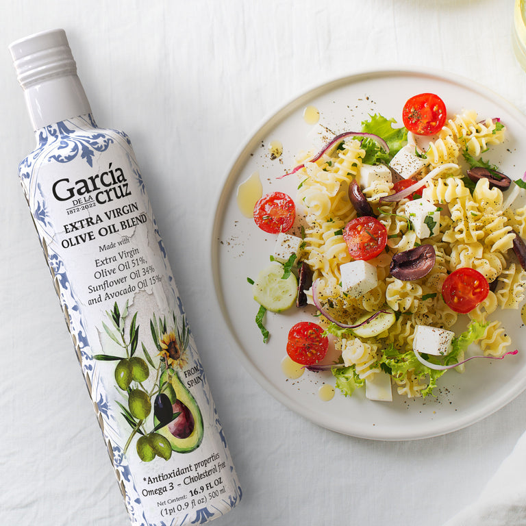 Discovery Bundle: EVOO Blend Oil |   Robust & Balanced EVOO | Mild & Smooth EVOO | Manchego Cheese Stuffed Olives